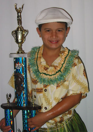 Eddie Boy with trophy